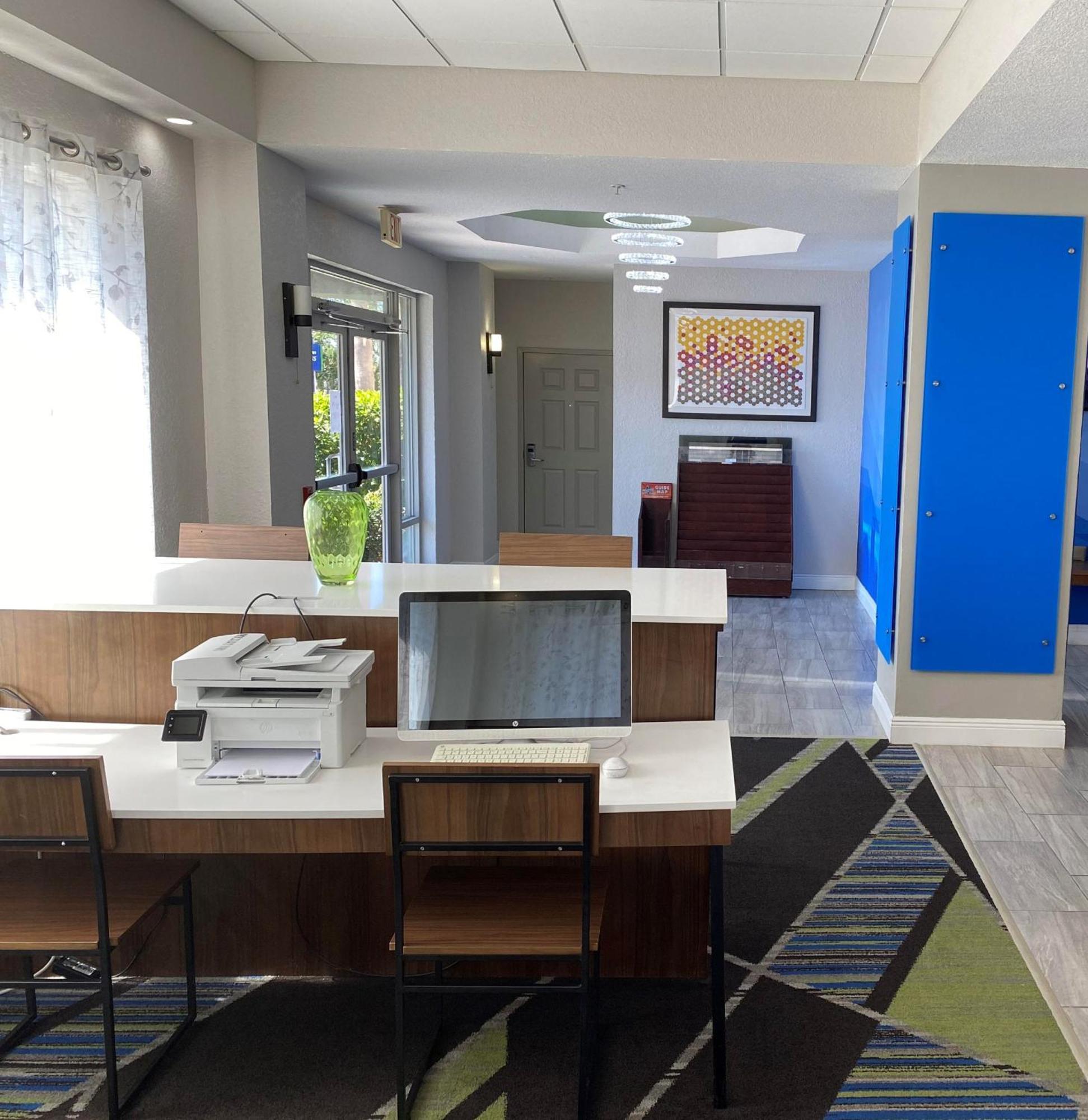 Holiday Inn Express Hotel & Suites Clearwater Us 19 North By Ihg Luaran gambar